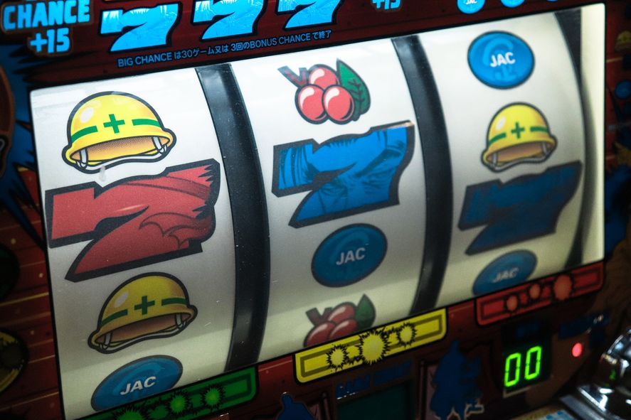 Aprendé estrategias eficaces para maximizar sus ganancias en el popular juego de tragamonedas Joker Jewels y conocé las reglas.