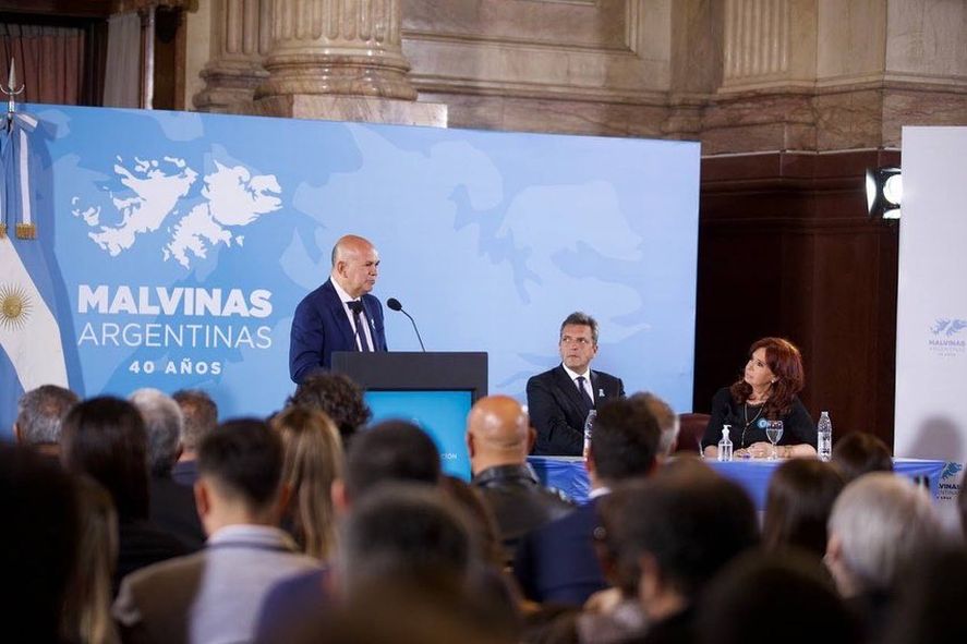 “Usted es mi Presidenta” señaló el diputado y excombatiente, Aldo Leiva, a Cristina Kirchner 