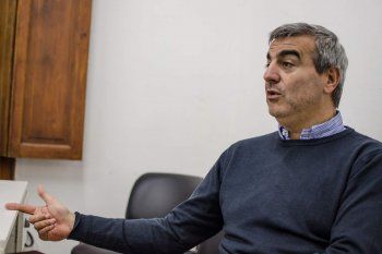 Francisco Durañona propuso anexar CABA al Conurbano y dividir la provincia