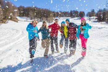 Se oficializaron los pasos a seguir ante la cancelación de viajes de egresados (Foto: Turismo Bariloche)