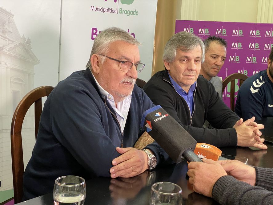 Vicente Gatica junto a Guillermo Britos