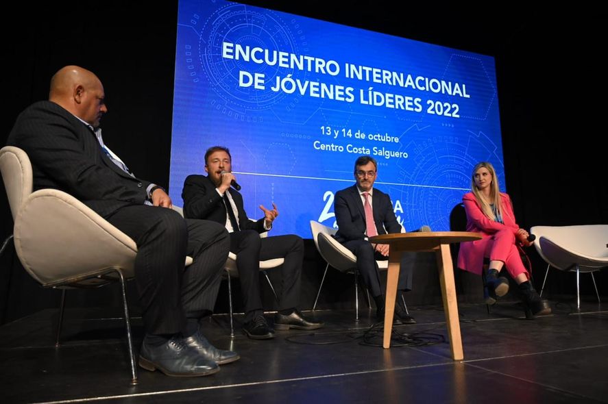 Fedferico Otermín en el encuentro internacional de jóvenes líderes