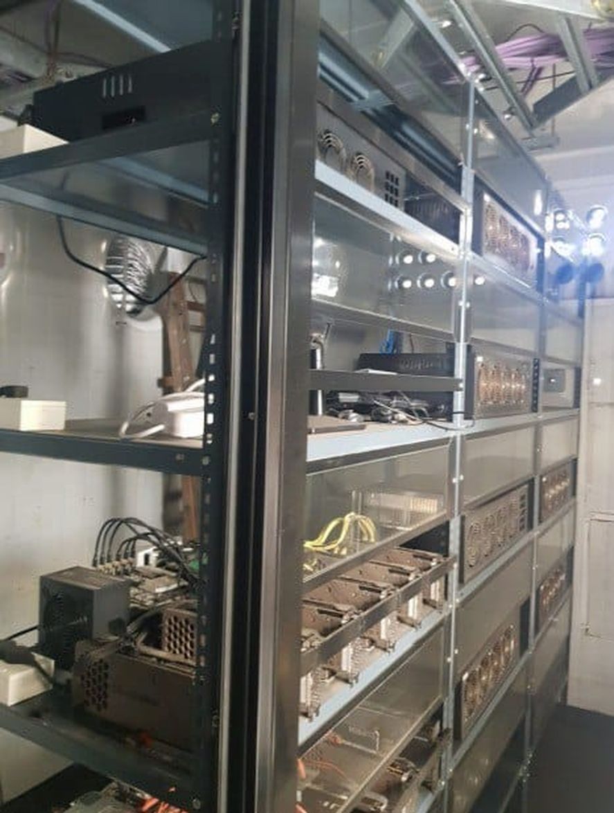 Se trata de una granja de minería de bitcoins que fue descubierta por la AFIP en la capital bonaerense.