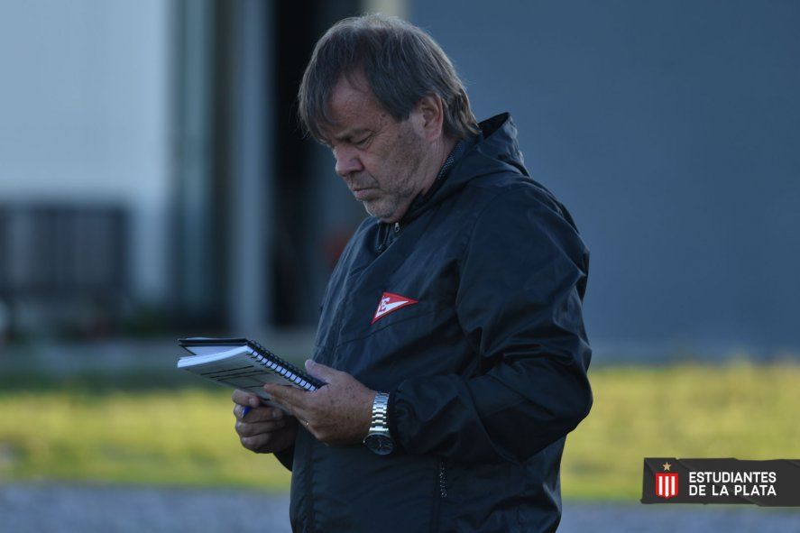 El Técnico de Estudiantes Ricardo Zielinski, definió la nómina para enfrentar a Tigre.