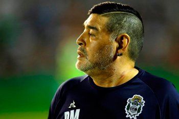 Diego Maradona pasó bien la primera noche internado.