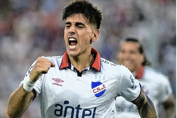 estudiantes puso la lupa en alexis castro: ¿quien es y como juega?