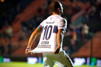 Brahian Alemán se despide de Gimnasia.