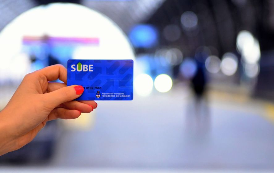 Cinco formas de registrar tu tarjeta SUBE y pagar el boleto más barato.