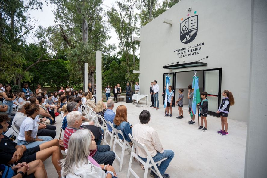 El Club Universitario de La Plata inauguró el colegio secundario