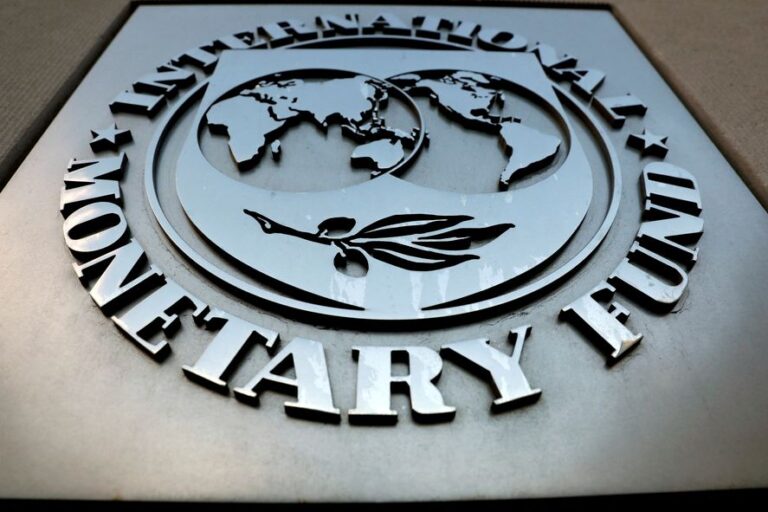 El FMI afloja la presión: metas más flexibles, reservas postergadas y margen político para el Gobierno