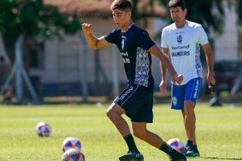 Bautista Barros Schelotto seguirá siendo de la partida ante Argentinos Juniors.
