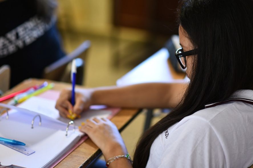 El Gobierno Nacional prorrogó el plazo para inscribirse a los vouchers educativos, el subsidio para familias de alumnos de colegios privados con subvención del Estado.