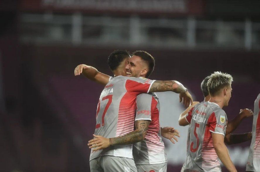 Los delanteros de Estudiantes que podría dejar el Club en el actual mercado de pases