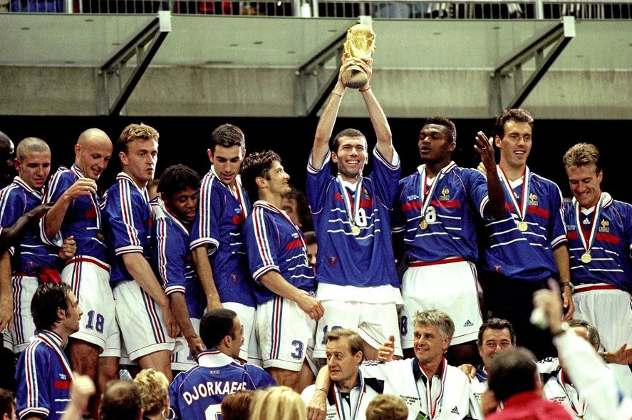 Francia 1998 había sido la primera edición con 32 equipos.