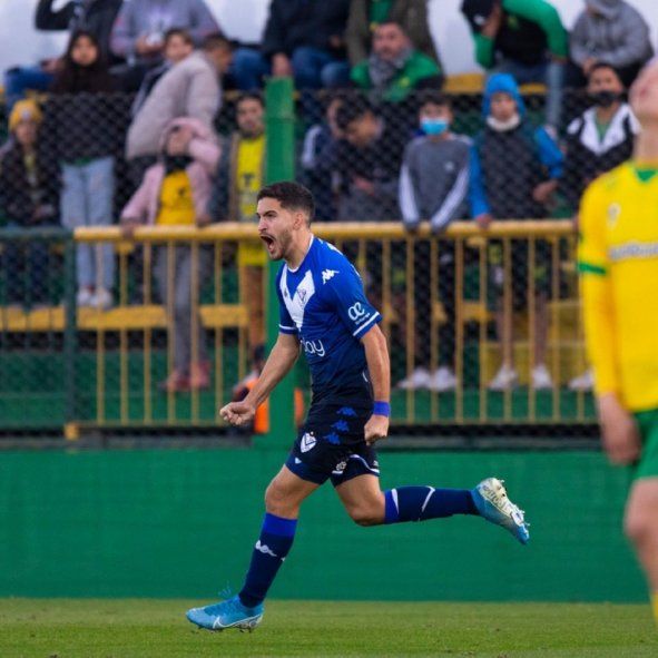 Nicolás Gayalde llega a Gimnasia a préstamo desde Vélez.