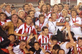 Raúl Iberbia, campeón de América con Estudiantes.