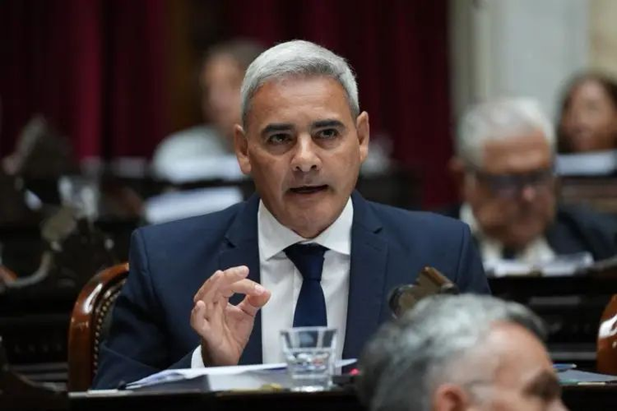 Ramiro Gutierrez tiró la bronca por los cambios en ganancias