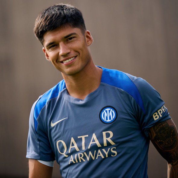 Estudiantes tiene un plan para seducir a Joaquín Correa de volver.