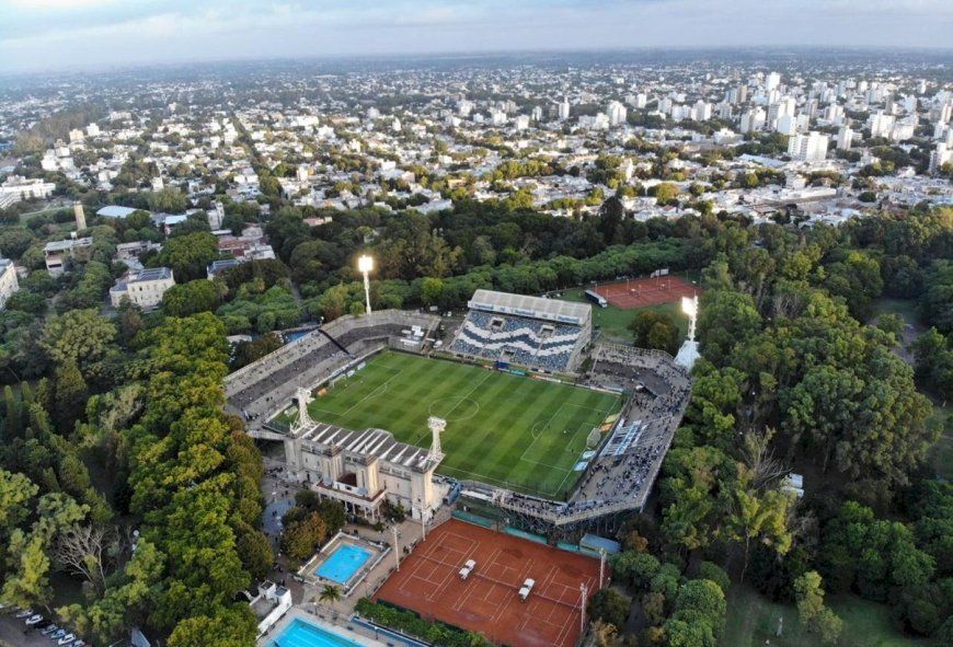 Todo Gimnasia, expectante por la presentación de los proyectos ganadores para la remodelación del estadio del Bosque