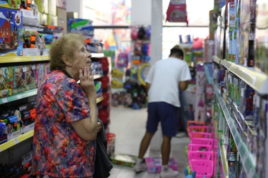 El Banco Nación mantiene vigente algunos de sus descuentos para que los clientes puedan realizar sus compras con ahorro.