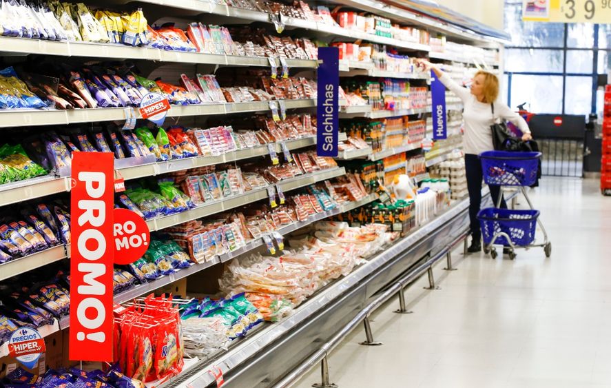 El consumo mayorista se desplomó -22,8% interanual en octubre