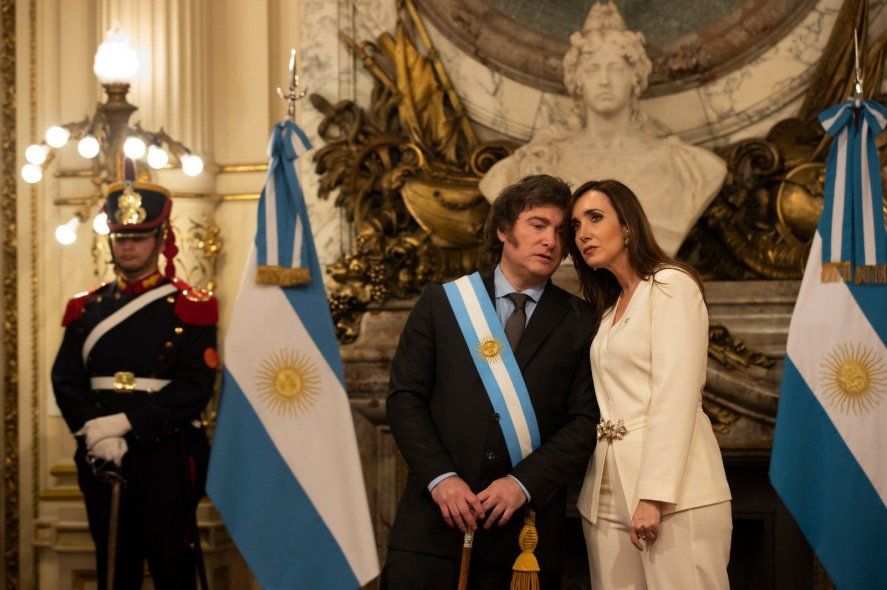 Javier Milei acusó a Victoria Villarruel de ser parte de la casta política.
