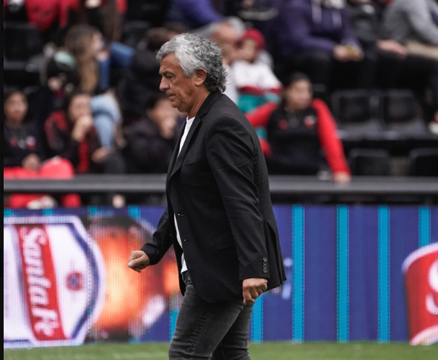 Liga Profesional: Gorosito se fue muy caliente con el VAR de Rosario.