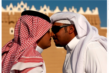 Qatar 2020 recibirá al público homosexual pero pide que no haya demsotraciones de amor en público.