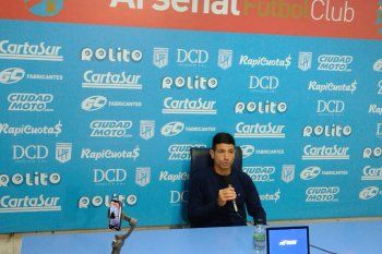 Sebastián Romero habló en nombre de Gimnasia.