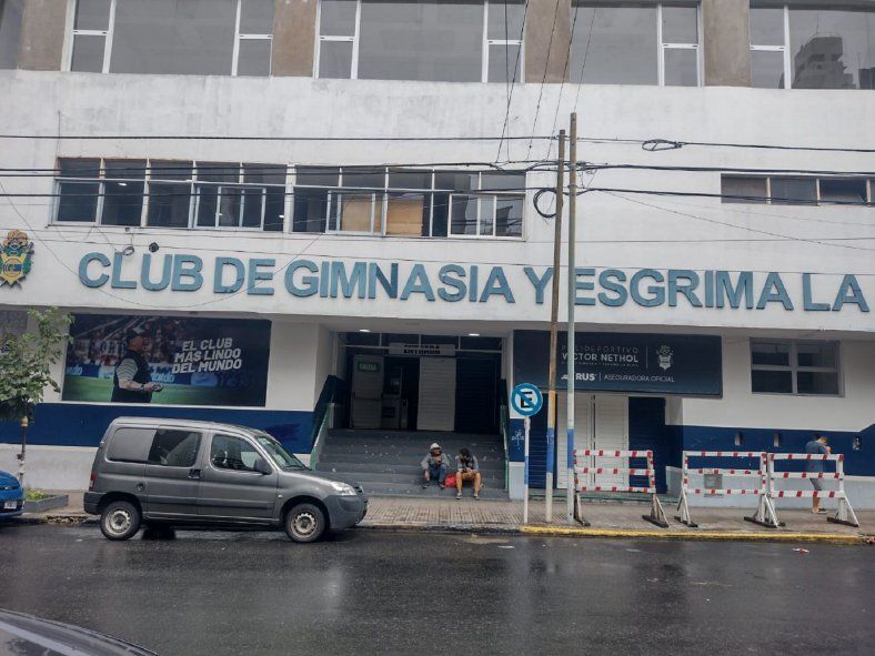 La sede de Gimnasia, lugar donde se reciben donaciones