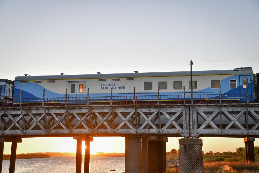 Salieron a la venta los pasajes de tren a Rosario, Córdoba, Tucumán y Junín.
