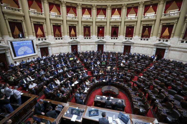 Quiénes son los 35 diputados nacionales bonaerenses que dejan su banca en el Congreso