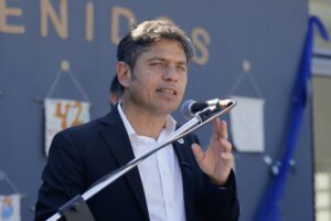 Por las condiciones climáticas, Axel Kicillof tuvo que suspender su visita a General Pinto
