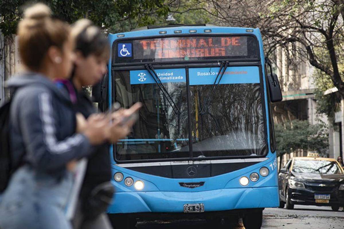 La UTA ratificó el paro de colectivos para este viernes en el AMBA ...