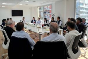 El PRO apura el acuerdo bonaerense con LLA pero los intendentes advierten que hay pocos avances en sus distritos