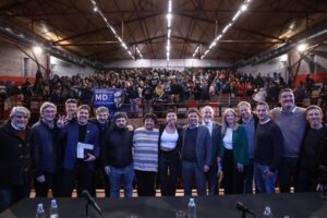Tras un cierre de listas “complejo”, Kicillof se pone en “modo campaña”