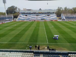 Gimnasia – Independiente, en vivo: el Lobo va por la primera victoria del torneo