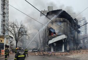 Incendio en La Plata: comenzaraon las pericias para tratar de entender cómo empezó todo