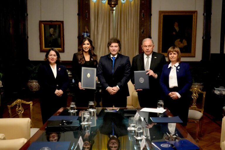 Milei y una agenda 100% estadounidense: de la gestión de la visa a la reunión con legisladores