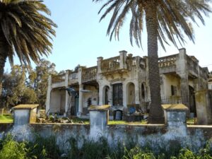 El castillo olvidado de Coronel Rosales: historia, secretos y misterios de la casona más famosa de la Ruta 229
