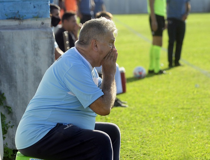 Luis Ventura y su ausencia en el Martín Fierro de radio 2025: lo golpearon durante un partido de Primera C