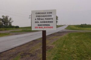 Rutas abandonadas: Intendente bonaerense logró que la Justicia obligue al Gobierno de Milei a arreglar un puente