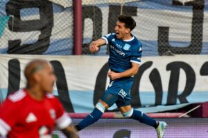 El golazo del ex Estudiantes que puso a su equipo en instancias finales de Copa Argentina