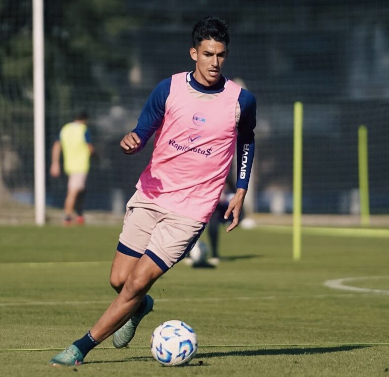 El refuerzo de Gimnasia que llegó en silencio y se transformó en un inamovible de la defensa