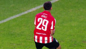 Fabricio Pérez, la llave de la victoria del Pincha: gol y asistencia en un gran primer tiempo del pibe